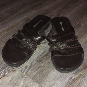 BareTraps Bonnie brown leather  sandals  Sz 6.5 EUC